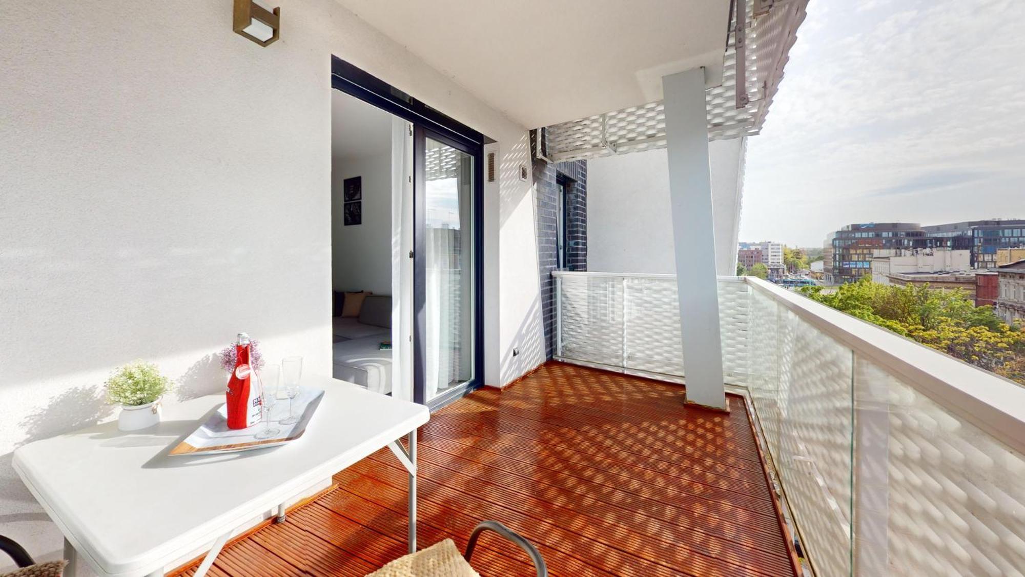 Family House By The River Odra -Panoramic Terrace - 3Room Apartment With 2 Separate Bedrooms And 2 Balconies By Wroapart-Pl- Perfect For Family & Business Stays Breslau Exterior foto