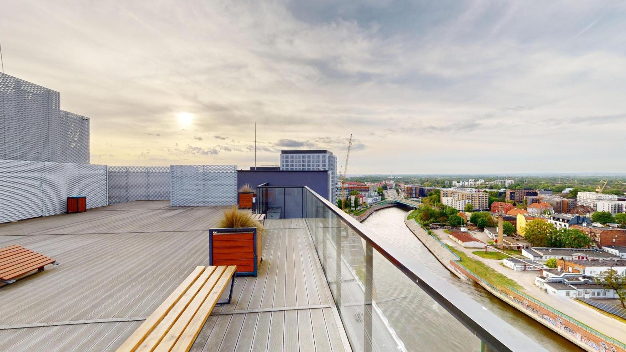 Family House By The River Odra -Panoramic Terrace - 3Room Apartment With 2 Separate Bedrooms And 2 Balconies By Wroapart-Pl- Perfect For Family & Business Stays Breslau Exterior foto