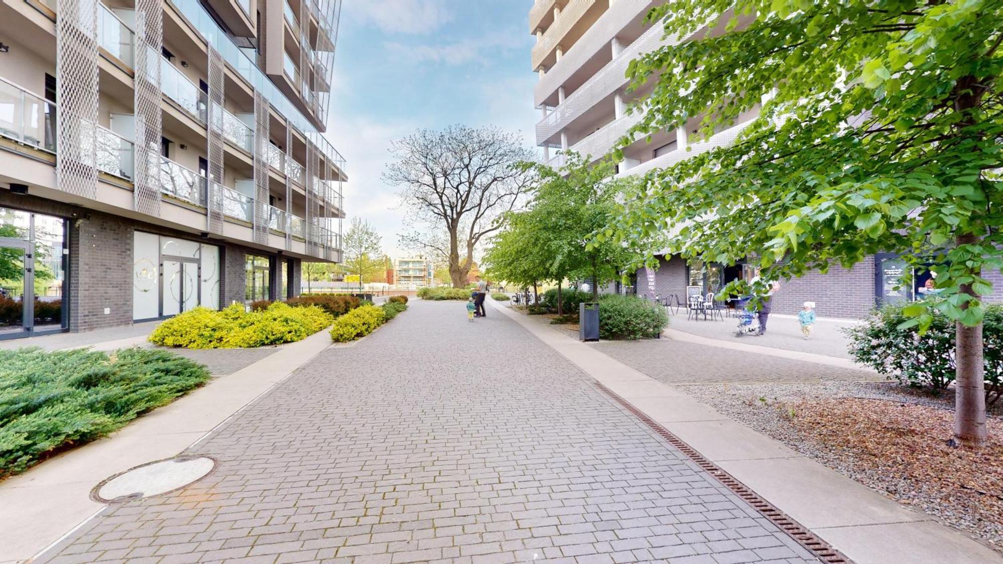 Family House By The River Odra -Panoramic Terrace - 3Room Apartment With 2 Separate Bedrooms And 2 Balconies By Wroapart-Pl- Perfect For Family & Business Stays Breslau Exterior foto
